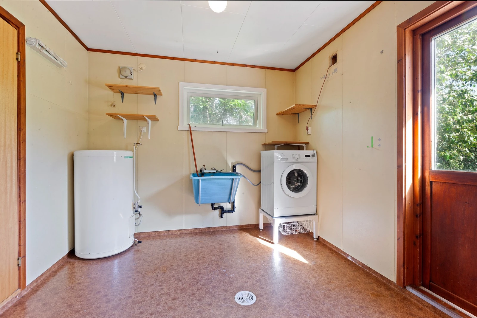 Praktisk med separat vaskerom. Galleribilde