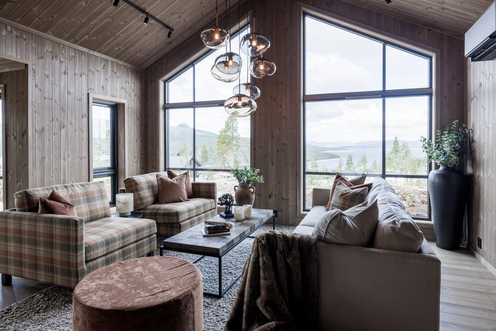 Denne uslåelige utsikten er like vakker fra tomt 28! Galleribilde