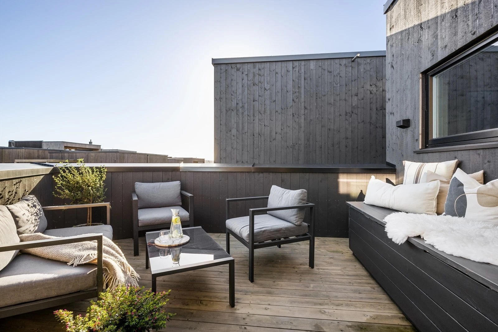 Her kan morgenkaffe nytes! Galleribilde