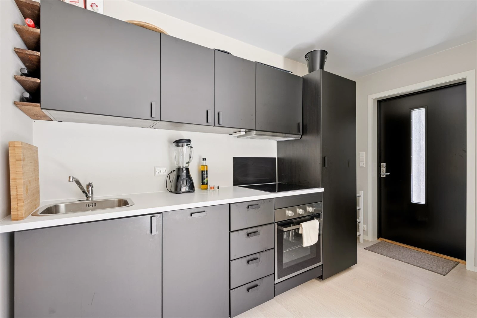 Hybelen er i dag leid ut for kr.10.000,-/mnd. Galleribilde