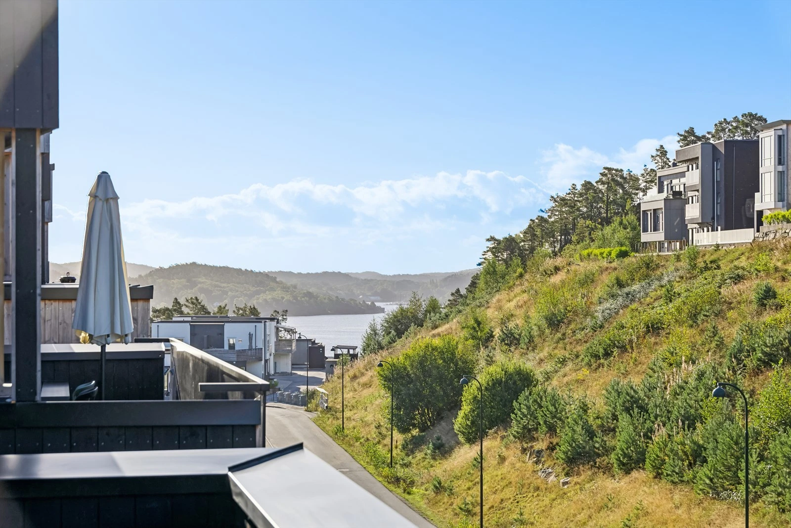 Utsikt fra terrassen! Galleribilde