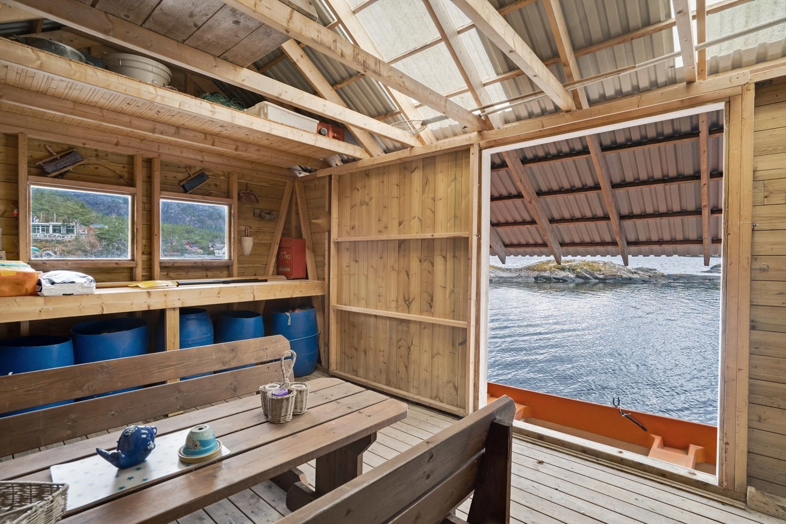 DOY08383 hdr Galleribilde