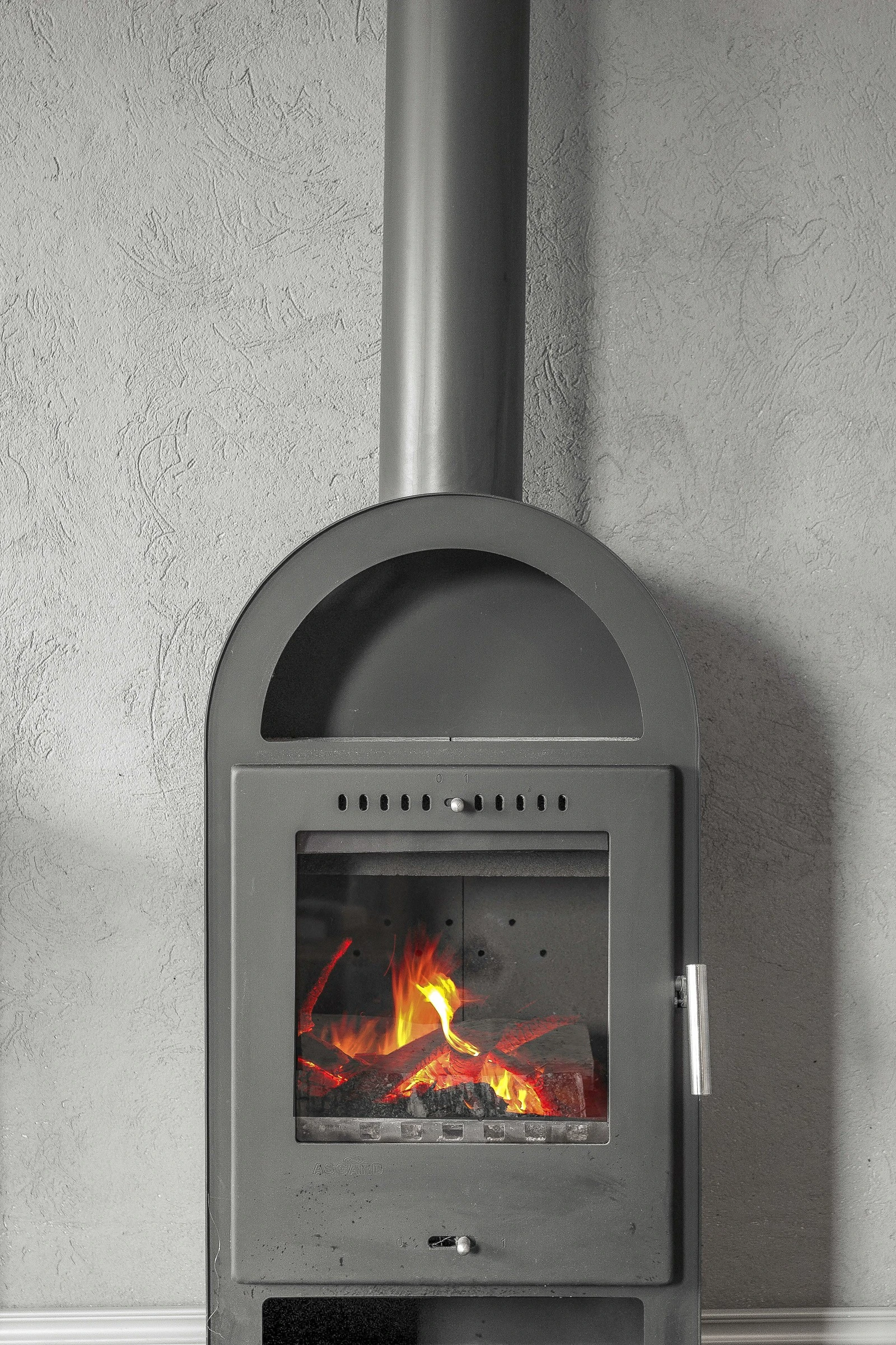 Fin vedovn gir lun stemning på kjølige dager. Galleribilde