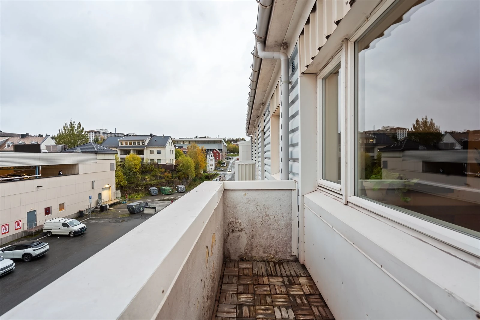 Utsikt fra balkong. Galleribilde