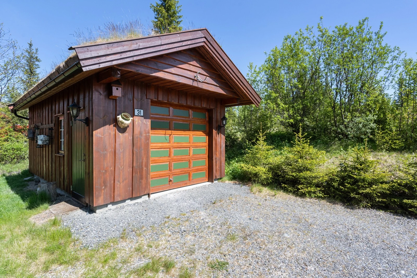 Garasje på eiendommen Galleribilde