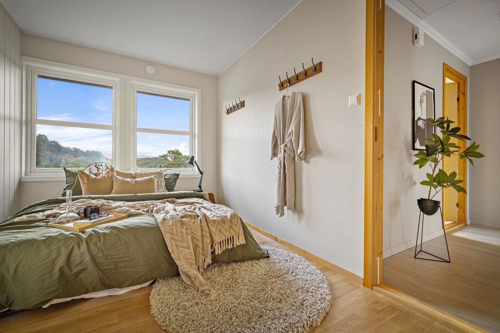 Parkett på gulvene på begge soverommene. Galleribilde