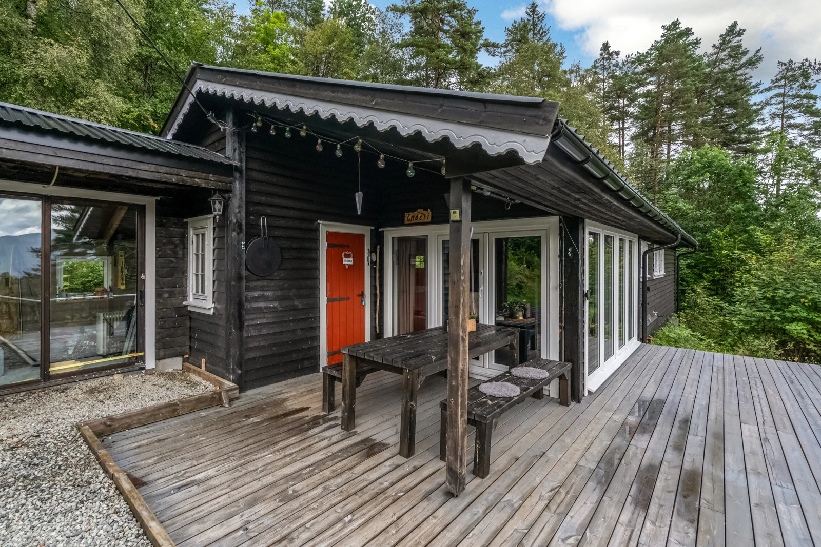 "ENDELI" Galleribilde