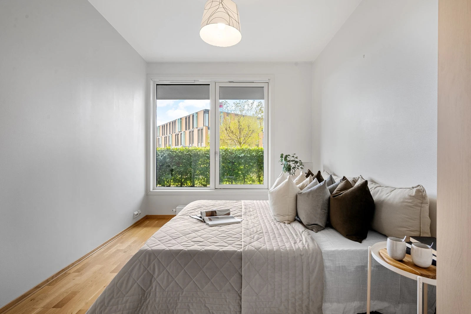 Her kan man enkelt innrede med dobbeltseng og garderobe. Galleribilde