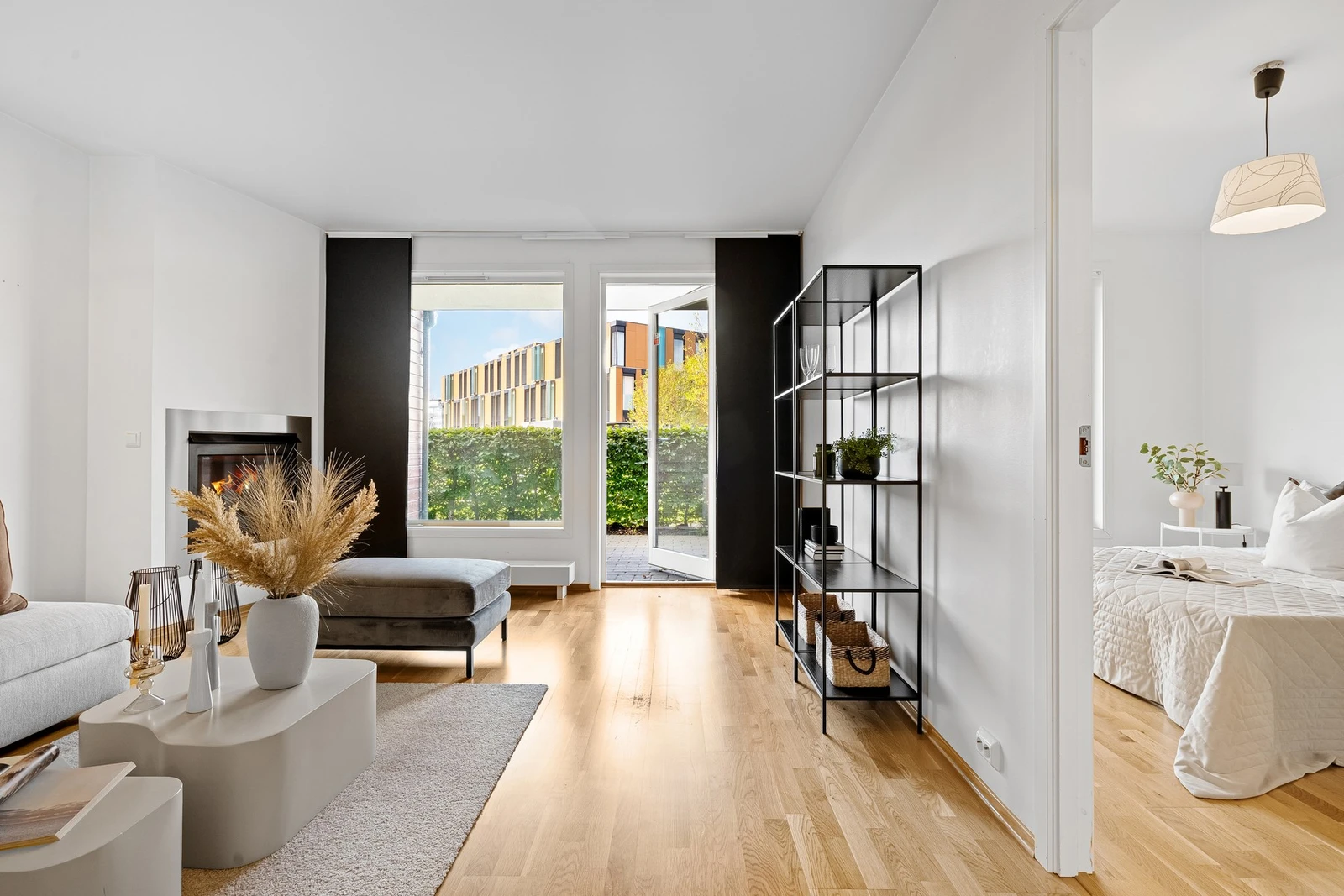 EIE Eiendomsmegling v/ Jr. Partner Håkon Hovland og Partner Mats Lundal presenterer Laberget 48B! Galleribilde