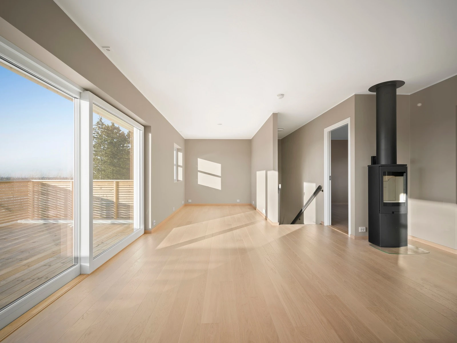 Trivelig peis i stuen. Galleribilde