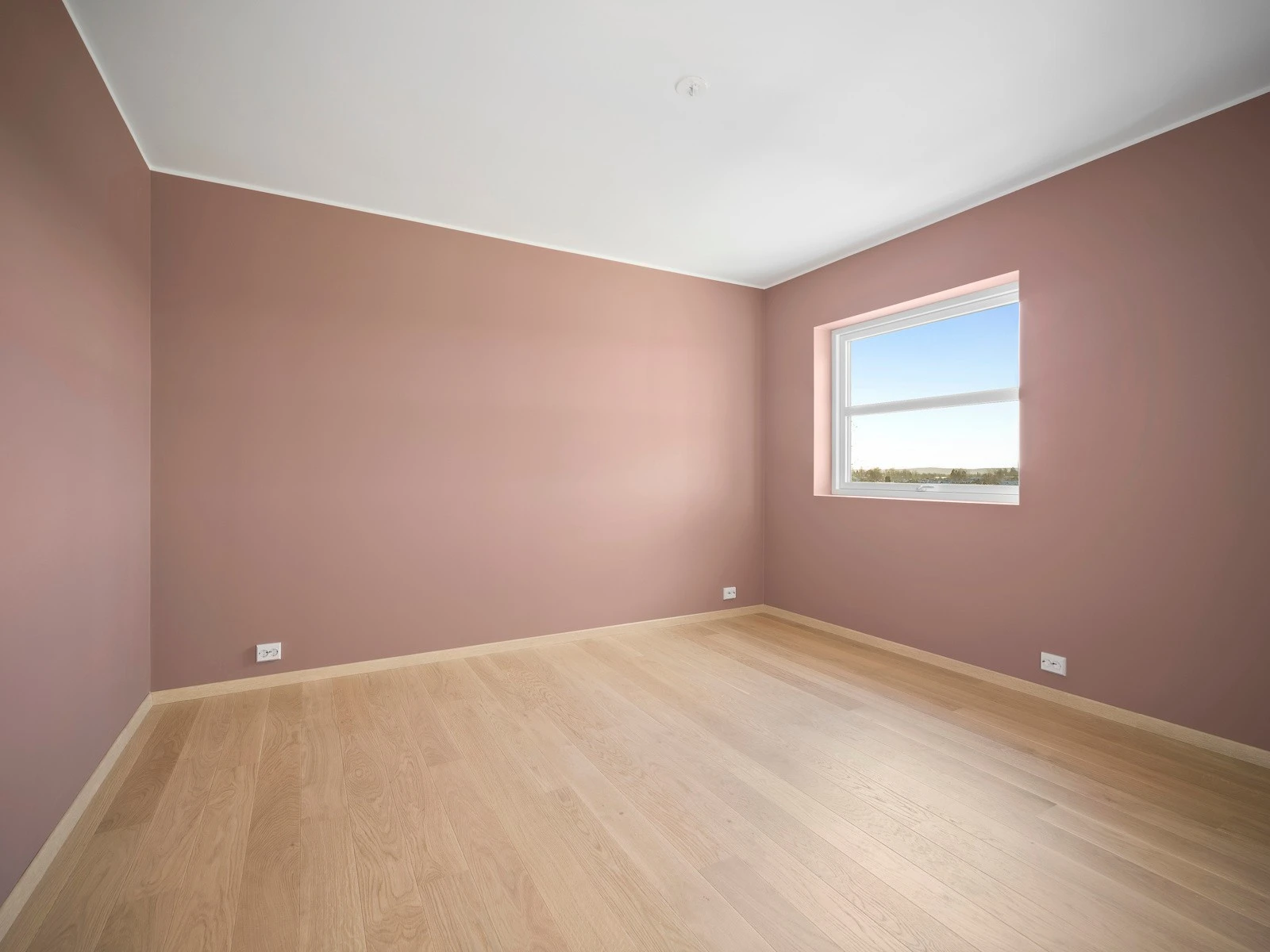 Romslige soverom i underetasjen. Galleribilde