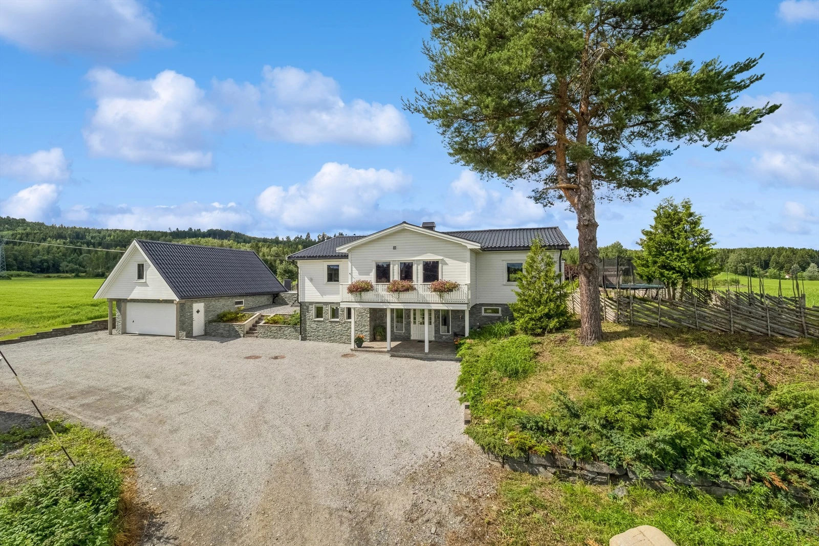 Velkommen til Krabyskogvegen 216! Galleribilde