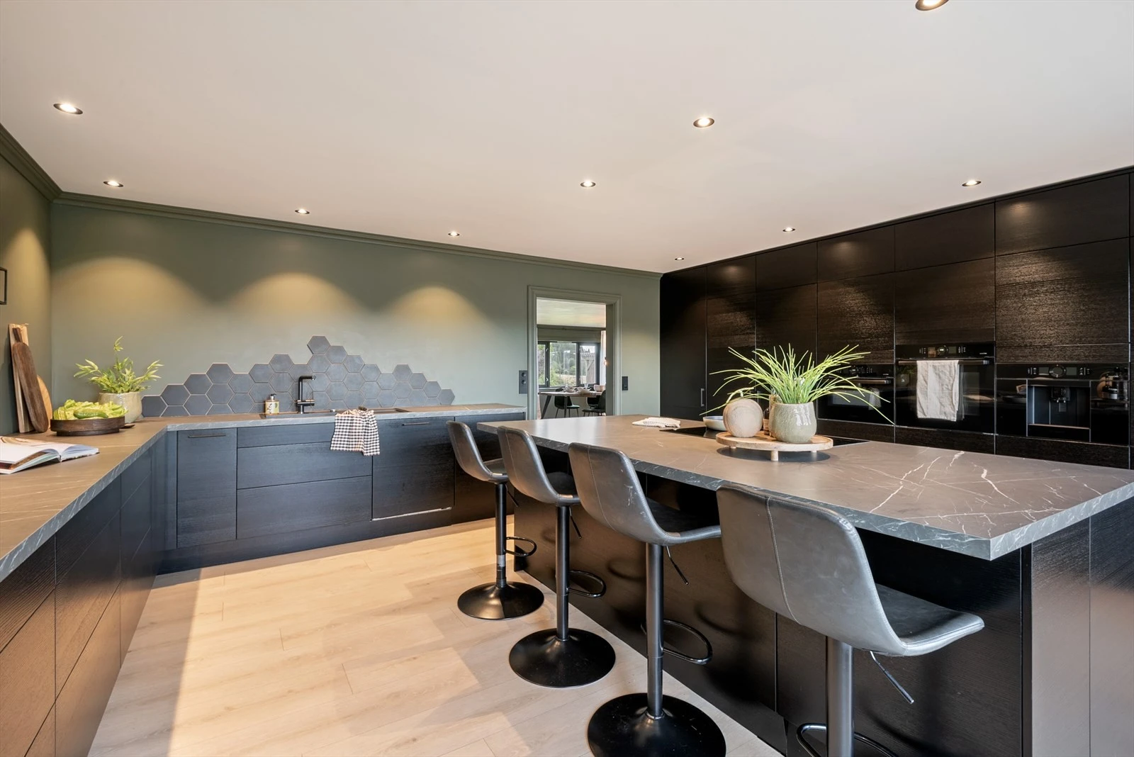 Det er varme i gulvet. Galleribilde