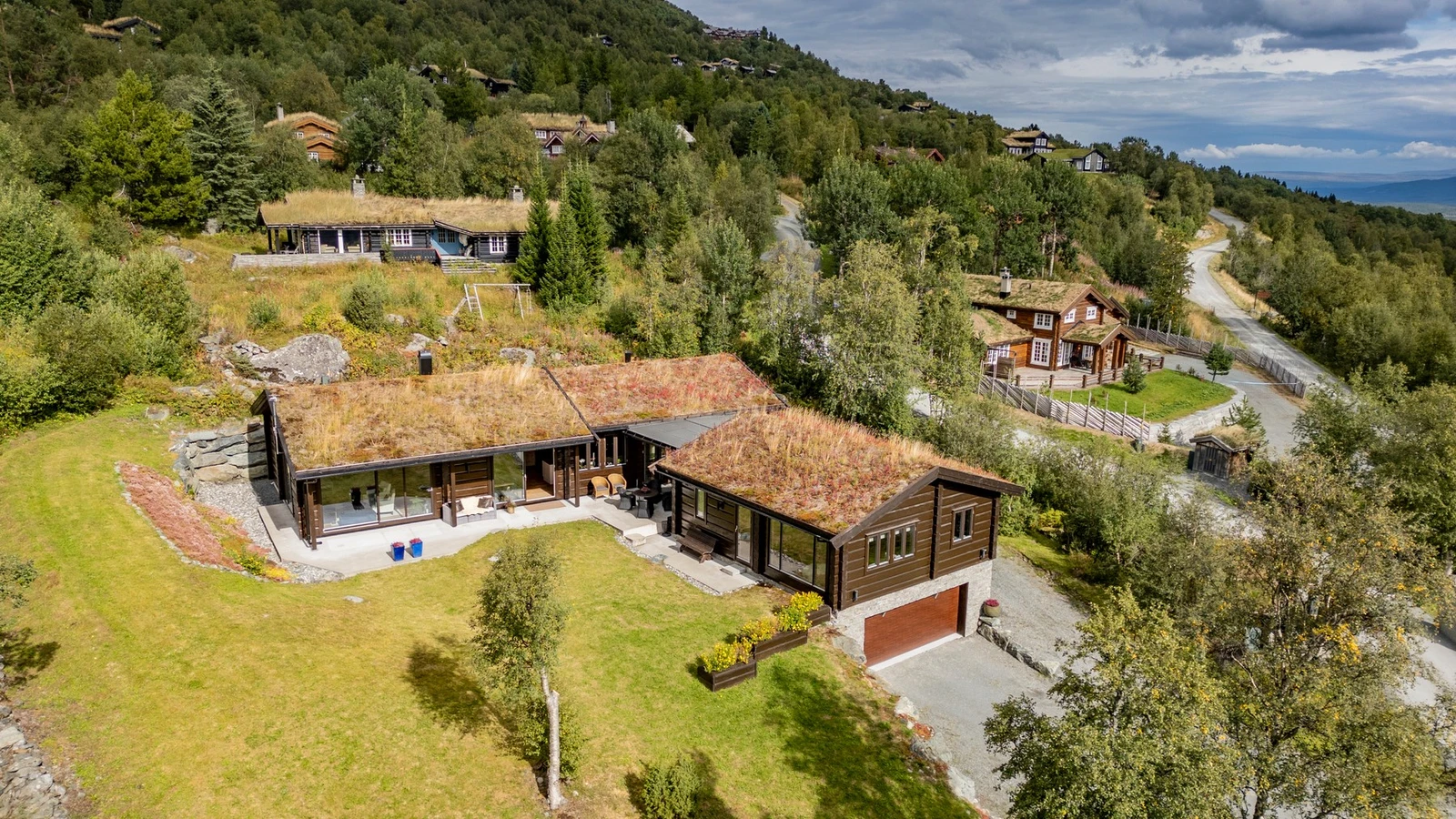 Eiendommen har en solrik beliggenhet i vakre Stølen Oppdal. Galleribilde