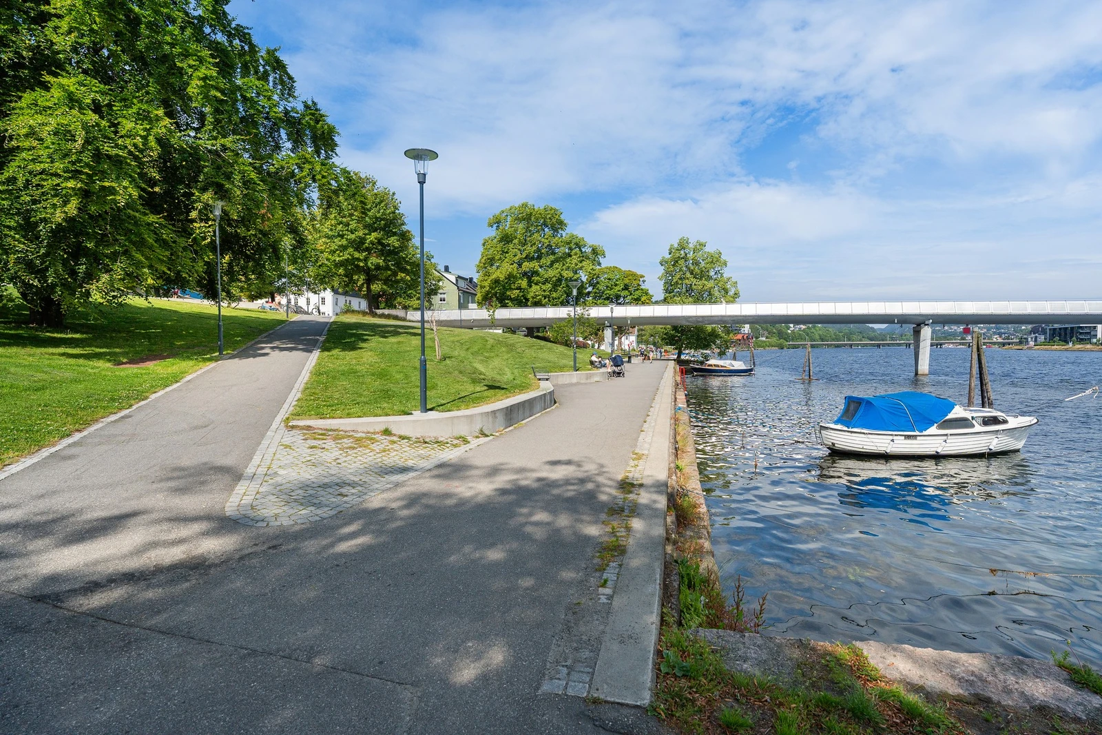 - Fantastiske turområder/promenader like ved også - Galleribilde