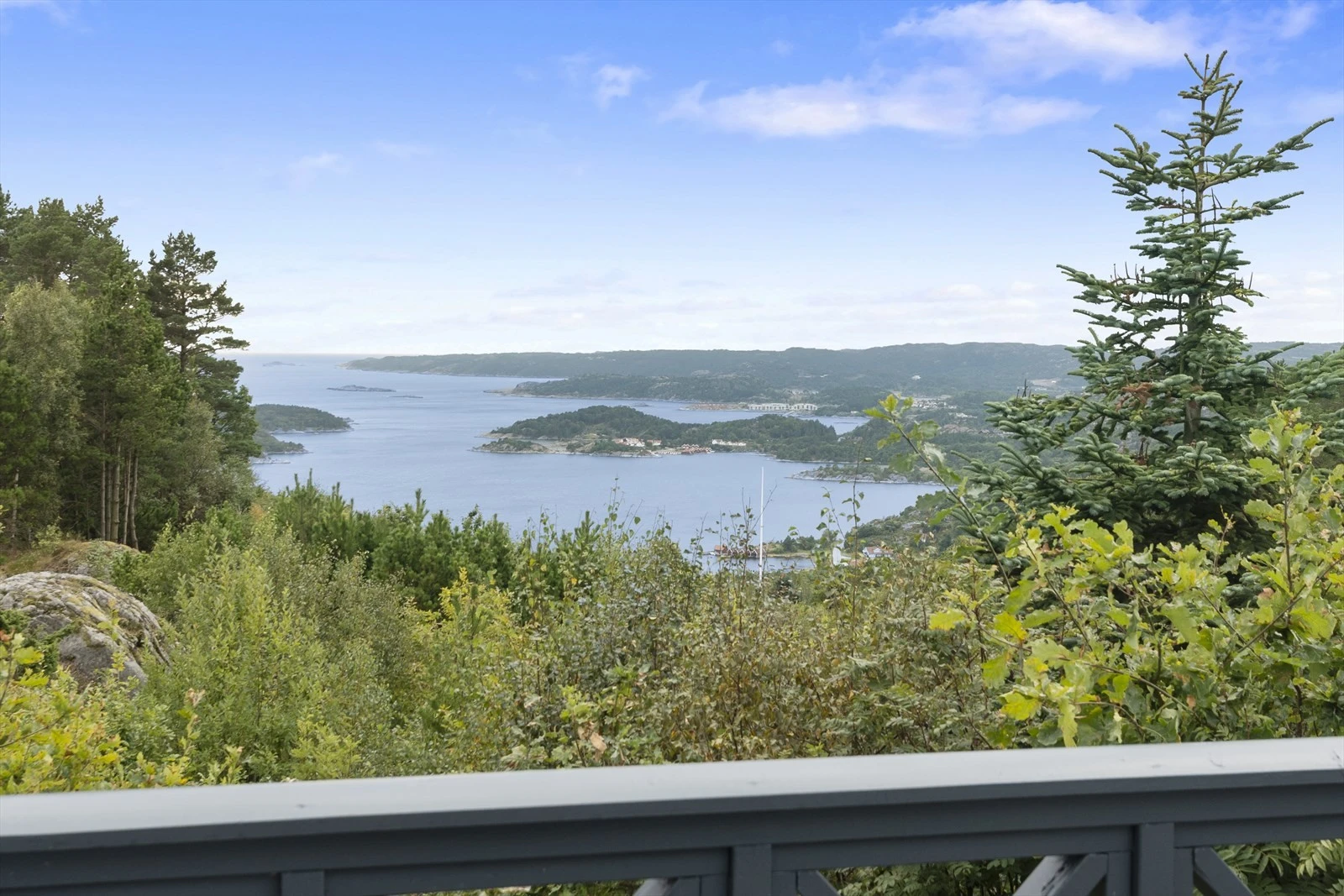 Utsikt fra terrassen Galleribilde