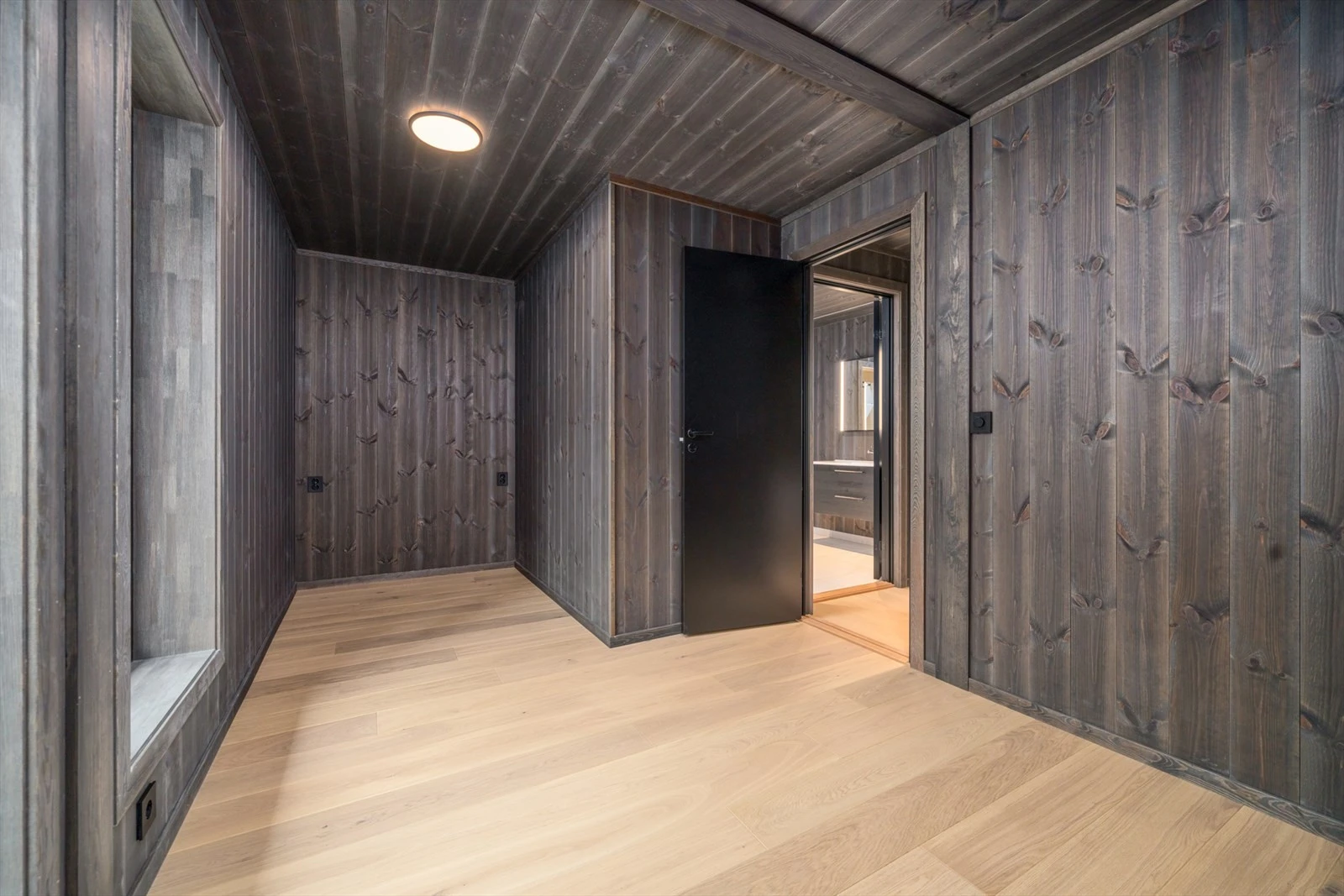 Maser soverom mot bad Galleribilde