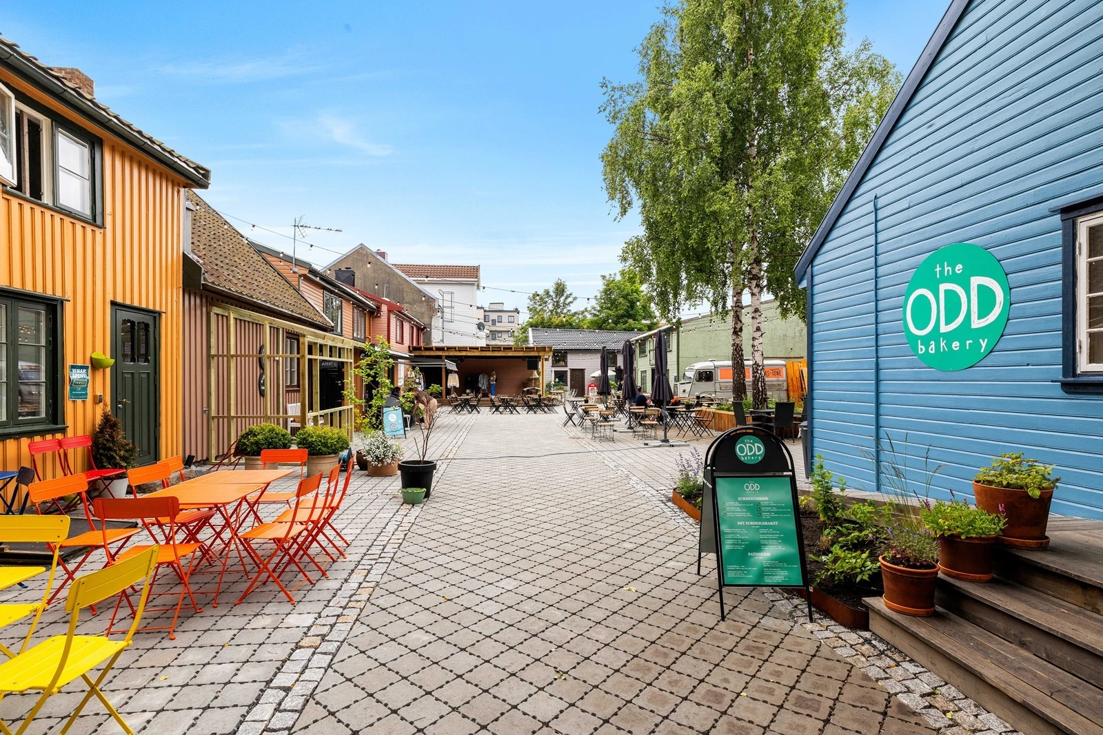 Her er det trivelig å kunne ta en kaffe og en bolle til frokost/lunsj i helgene om sommeren. Galleribilde