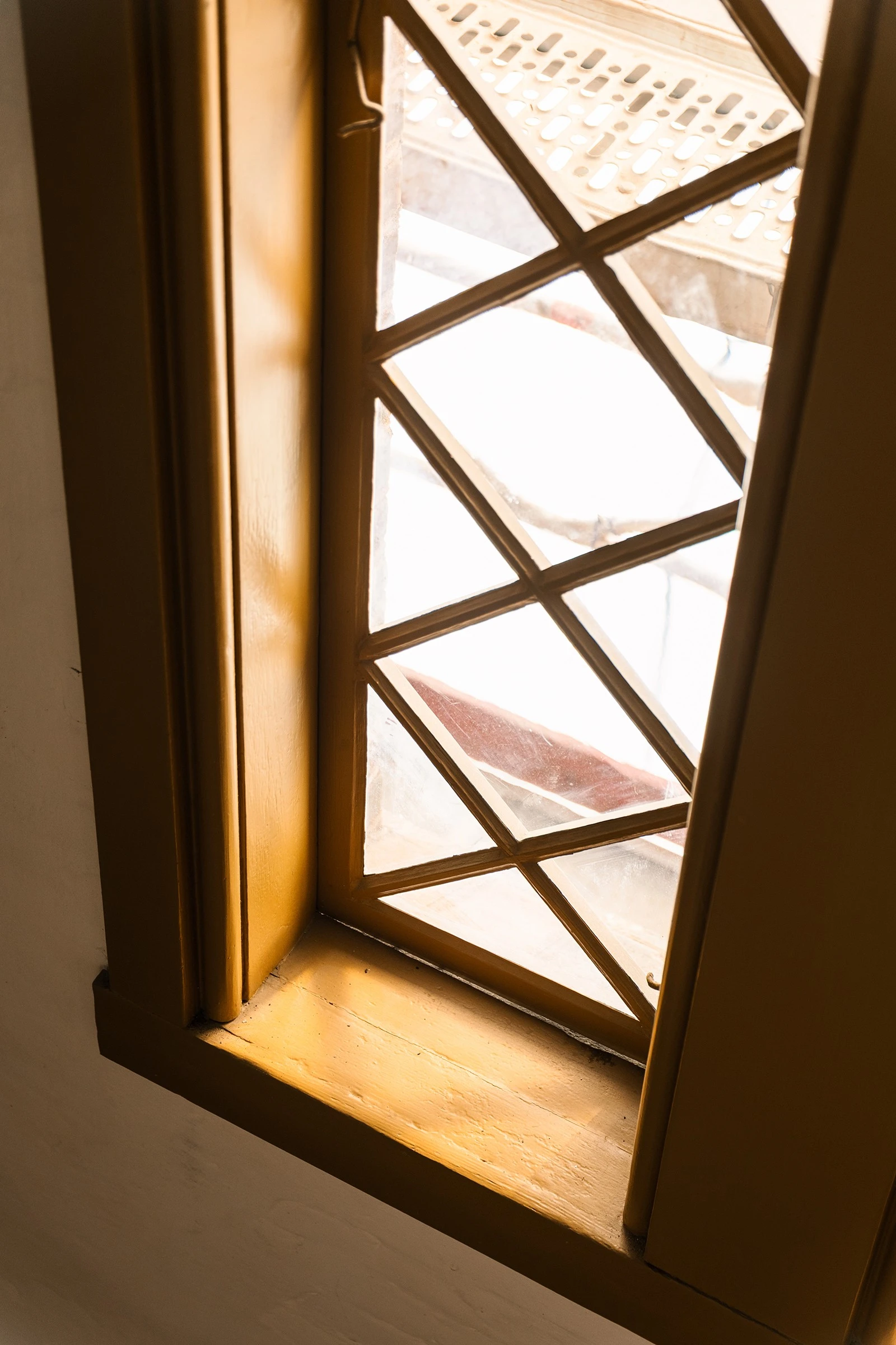 Interiørdetalj fra tårnet i Brannvakten. Tårnet ble bl.a. brukt til tørking av brannslanger. Foto: Fredrik Hansson. Galleribilde