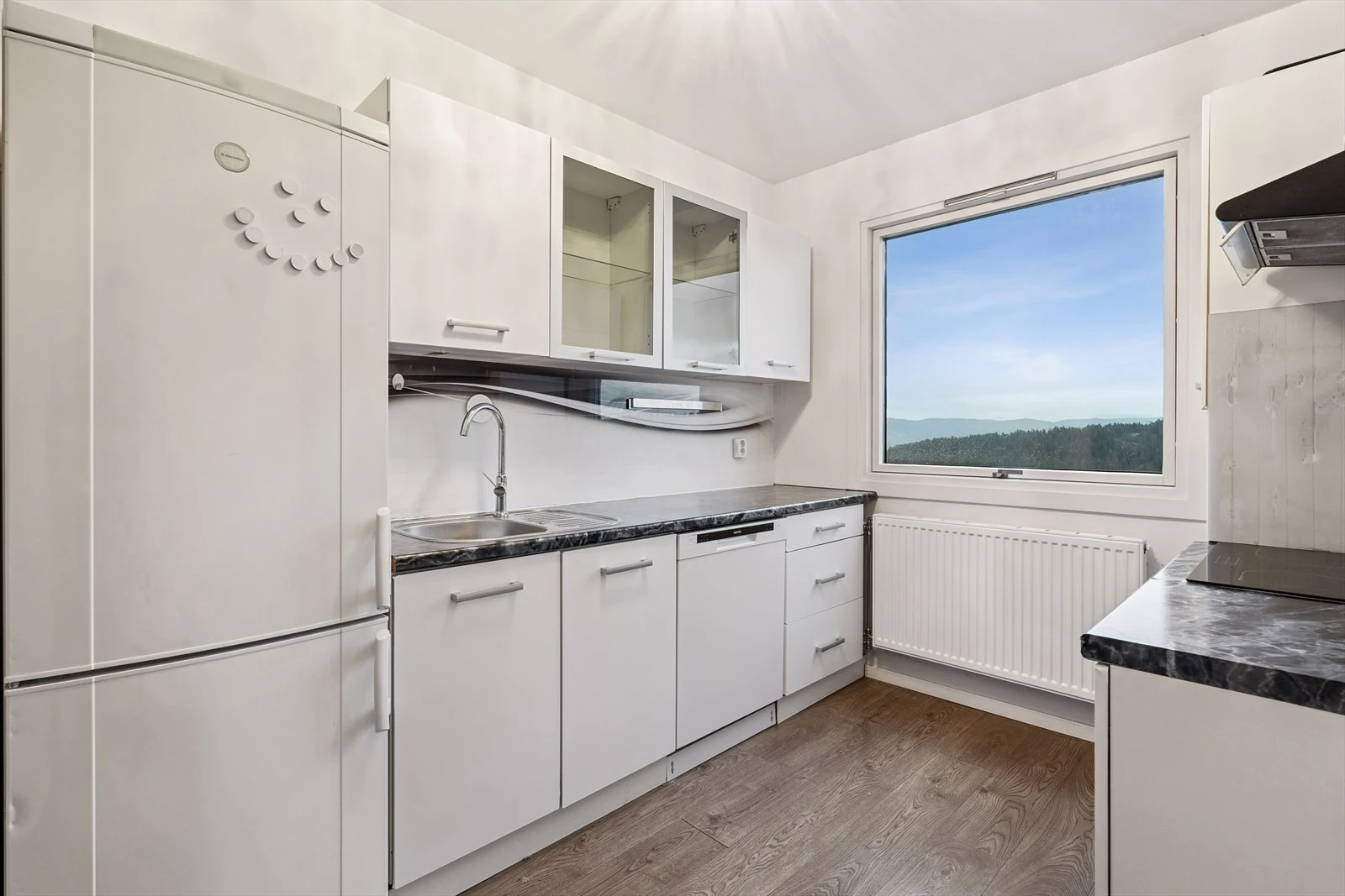 Kjøkken slik det er i dag..