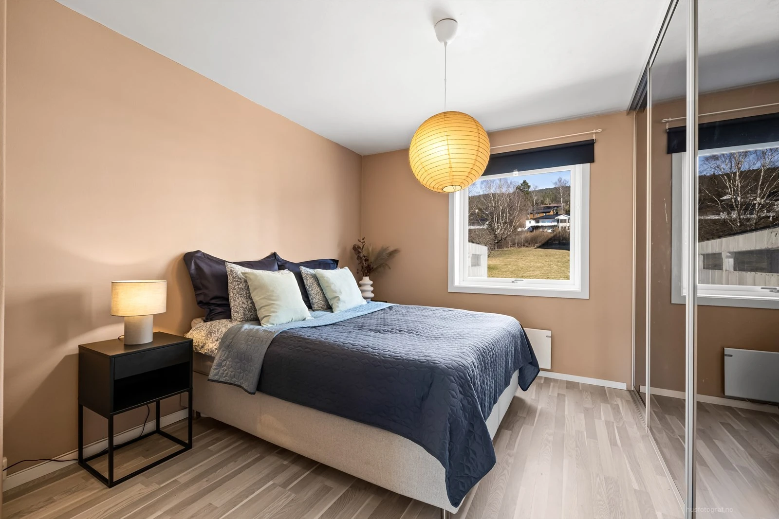 Leiligheten har 2 fine soverom.