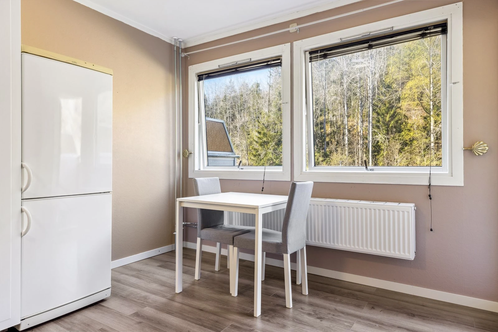 God plass til sittegruppe i hjørnet