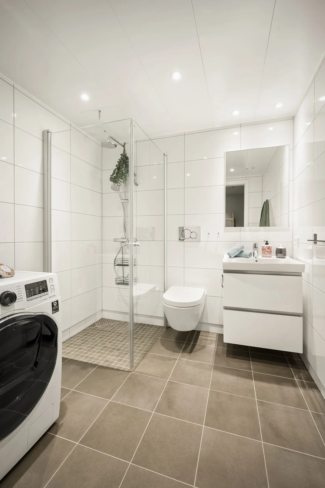 Bad/vaskerom fra byggeåret.