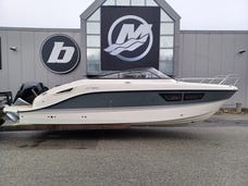 Uttern D77 Premium Edition powered by Mercury V 250 Verado V8