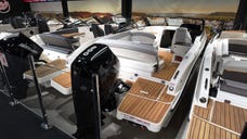 Uttern D65 Premium Exclusive DeLuxe Line // Mercury F 200 XL CF V6 // Innbytte