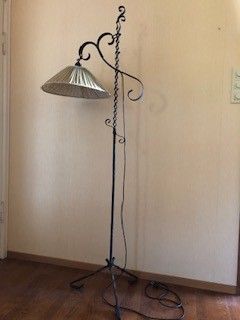 Smijern lampe stålampe | FINN.no SMIJERN STÅLAMPE | FINN.no