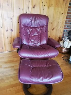 Ekornes president lenestol i skinn | FINN.no Ekornes Stressless i grønt skinn, kr. 1250, stemplet ordre