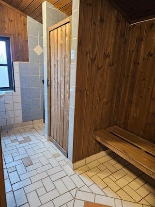 Vaskemaskin, Tørketrommel, Dusj og sittebenk i anneks Galleribilde