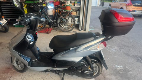 El moped til salgs