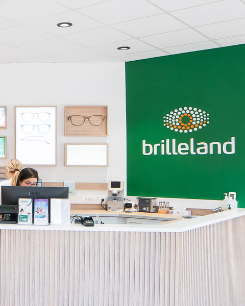 Brilleland Os logo