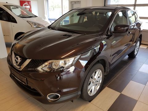 Nissan Qashqai 1,2 DIG-T 115 Acenta Xtronic automatgir 2016, 8 200 km, kr 289 000,- Nissan Qashqai 1,2 DIG-T 115 Acenta Xtronic automatgir 2016, 8 200 km, kr 289 000,-