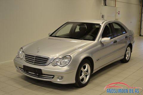 Mercedes-Benz C-Klasse C200T CDI 2004, 179 000 km, kr 70 000,- Mercedes-Benz C-Klasse C200T CDI 2004, 179 000 km, kr 70 000,-