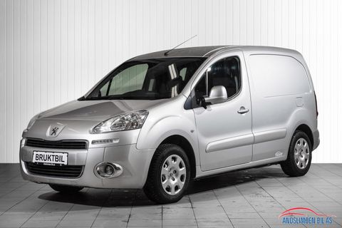 Peugeot Partner NY Mester 2.0 - 1,6 e-HDi 90hk EMG L1 2013, 105 000 km, kr 96 000,- Peugeot Partner NY Mester 2.0 - 1,6 e-HDi 90hk EMG L1 2013, 105 000 km, kr 96 000,-