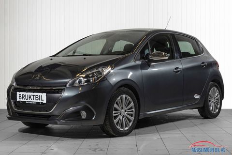 Peugeot 208 Allure 1,2 PureTech 110hk aut. 2017, 30 155 km, kr 179 000,- Peugeot 208 Allure 1,2 PureTech 110hk aut. 2017, 30 155 km, kr 179 000,-