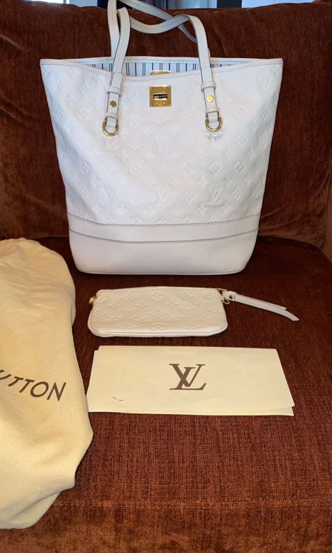 Find Louis Vuitton Limited på DBA - køb og salg af nyt og brugt