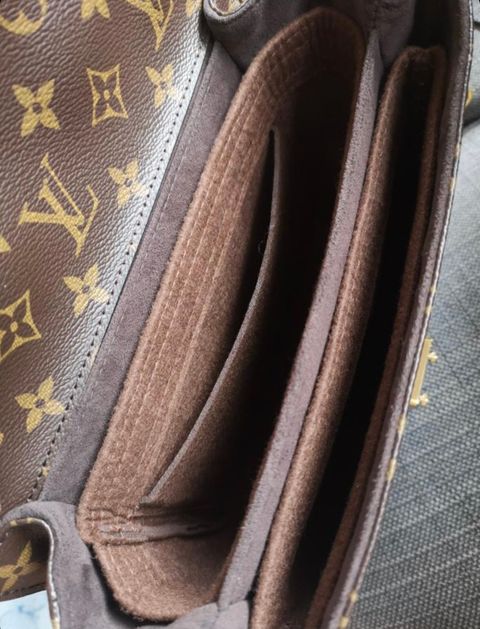 AKCIJA! Louis Vuitton LV torba metis pochette AKCIJA! 900 kn