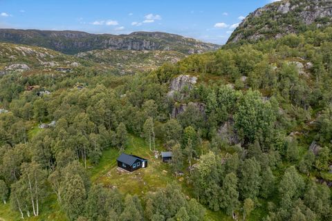 Stølsleide 71, Tjørhom