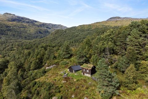 Nordstøldalen, Kvamen, Saudasjøen