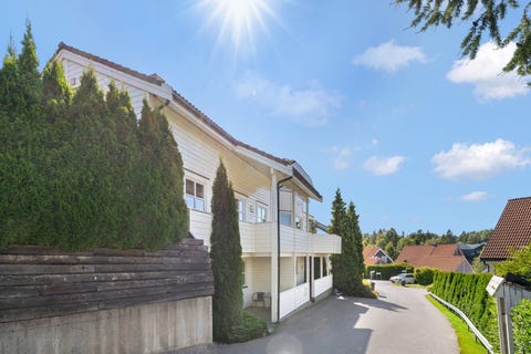 Bilde 2 av annonsen