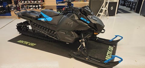 Arctic-cat CATALYST M600 154 16 ÅRS SCOOTER 2024, kr 174 900,-