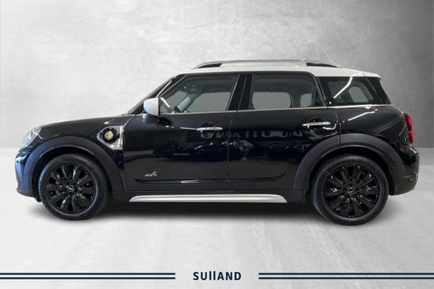 MINI Countryman Plug-In Hybrid utnytter kraften til å skape en spennende, men likevel bærekraftig, kjøreopplevelse.