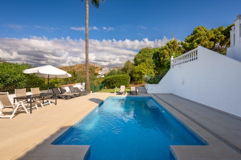 Mijas Costa - Stor rekkehusbolig i Calahonda med panoramautsikt og privat basseng – bilde 11