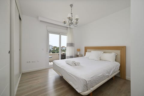 Nueva Andalucía - Lys og moderne 2-soveroms leilighet med solrik terrasse – bilde 7