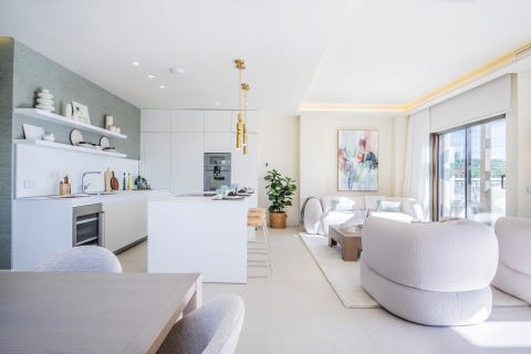Estepona - Nybygget strandvilla i eksklusivt inngjerdet område - Spektakulær utsikt over Middelhavet – bilde 10