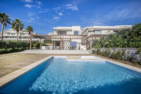 Estepona - Nybygget strandvilla i eksklusivt inngjerdet område - Spektakulær utsikt over Middelhavet – bilde 3
