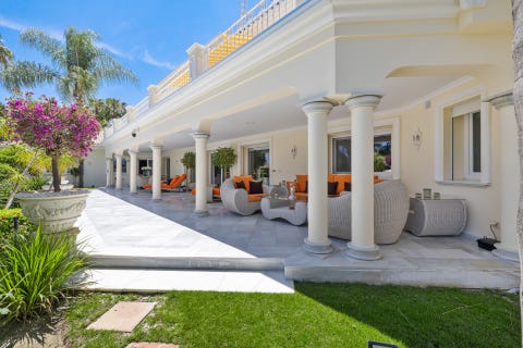 Eksklusiv villa i La Cerquilla, Nueva Andalucía - Nyrenovert perle med spektakulær utsikt mot La Concha – bilde 6